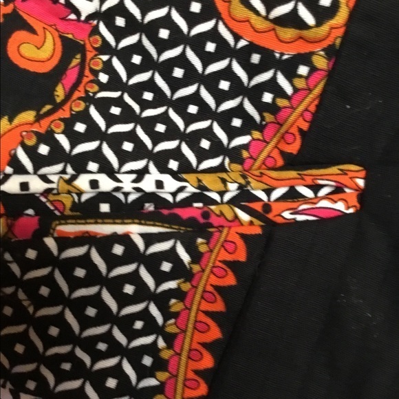 Chico’s quilted multicolored jacket. Chico’s 1 - Picture 8 of 8